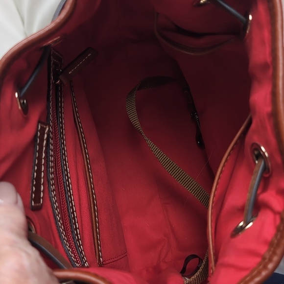 Dooney & Bourke Tassel Front Bucket Bag Aimee In Geranium Pink 💕NWT - Picture 4 of 16